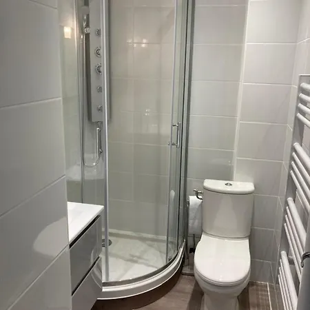 Studio Ideal Pour Cure Et Loisirs Entierement Climatise Balaruc-les-Bains